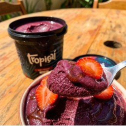 TROPICAI, Açaí Guarana e Morango 200ml