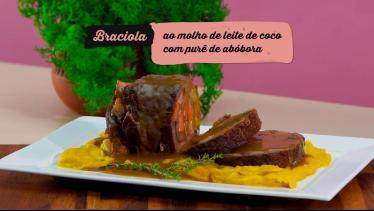  Braciola ao molho de leite de coco com purê de ab