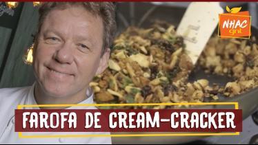  Farofa natalina de cream-cracker com frutas secas