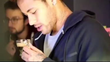 Neymar Jr. favourite coffee? | Café Pilão || Comme