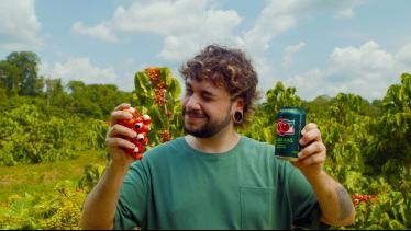  Guaraná Antarctica. Sabor Original do Brasil.