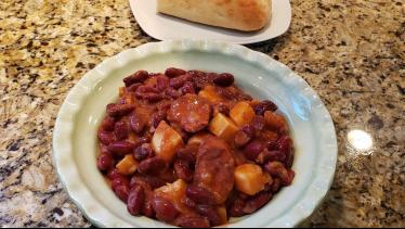  Feijoada com choriço á minha maneira.