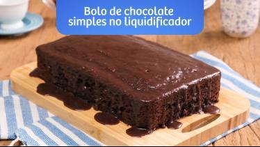 Receita de Bolo de chocolate simples no liquidific