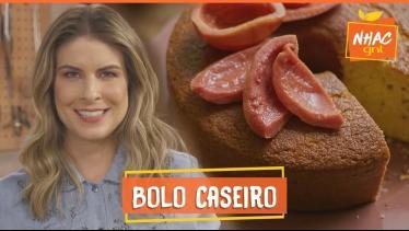  Bolo de fubá com compota de goiaba: doce é simple